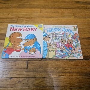 Lot Of 2-The Berenstain Bears Kids Books New Baby Messy Room Paperback Vintage